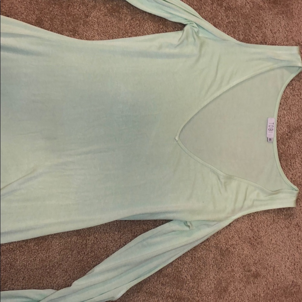 Long sleeve cut out shoulder dress